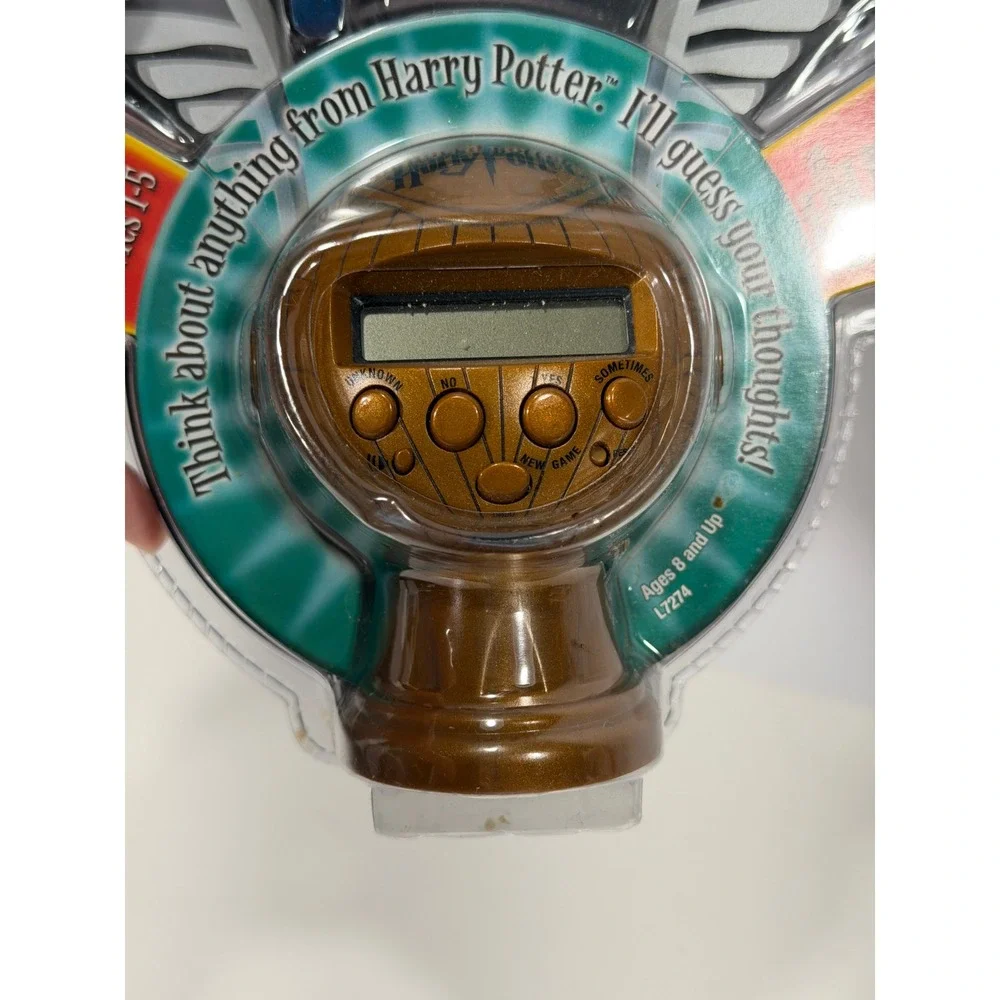 Radica Harry Potter 20Q Electronic Handheld Game Golden Snitch L7274 New 2007
